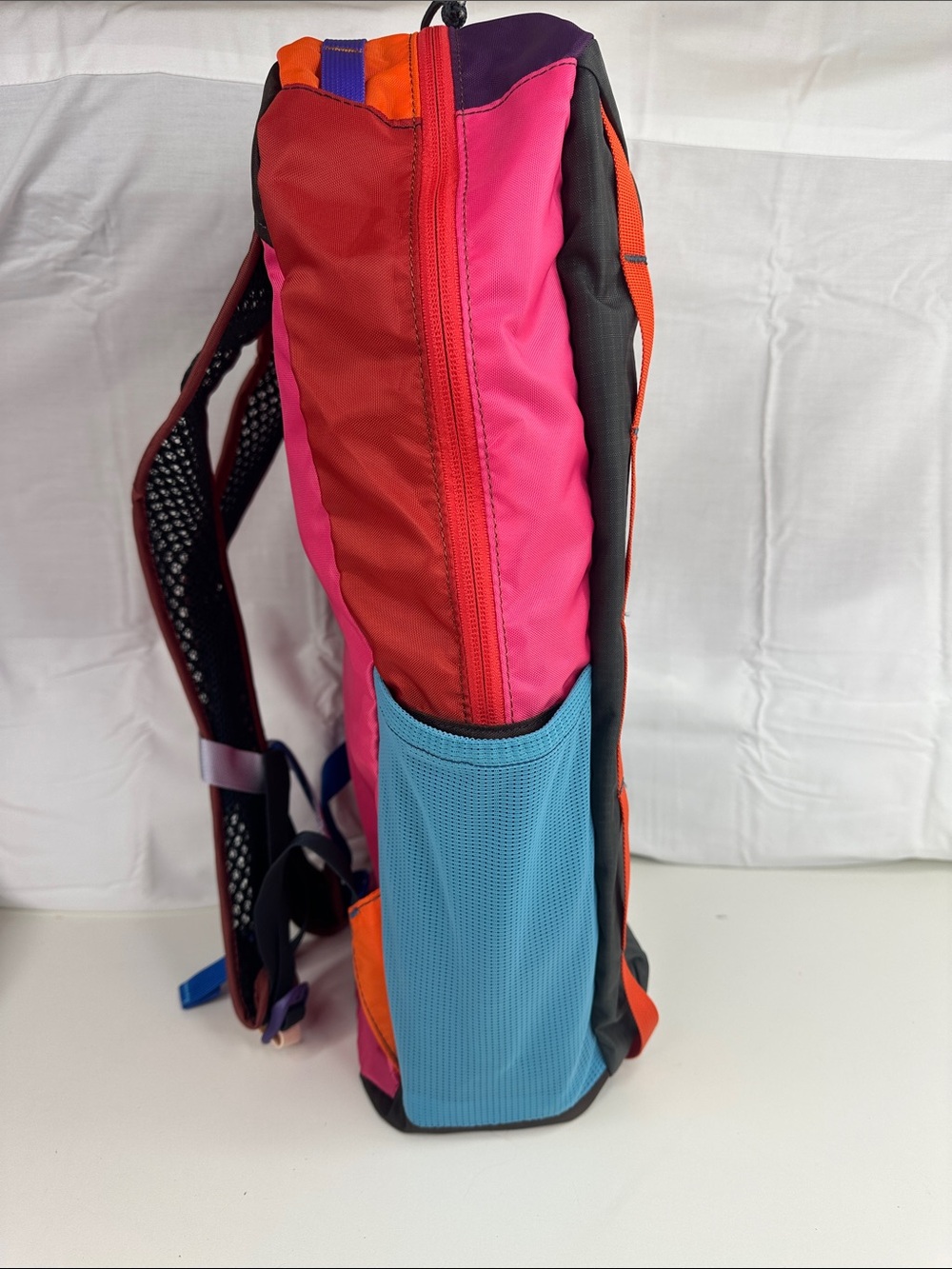 Cotopaxi Batac Del Día 16L Backpack One-of-a-Kind Multicolor Lightweight Daypack - Picture 4 of 6